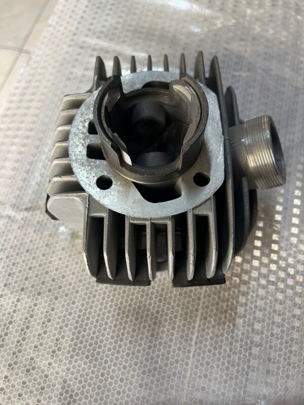 2-Stroke Cylinder block Moto type: 50-70cc(2-stroke scooter) Minarelli horizontal,Jog,Bws,Pgo